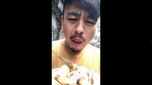 娱乐吃瓜酱精神小伙,揭秘精神小伙的潮流生活